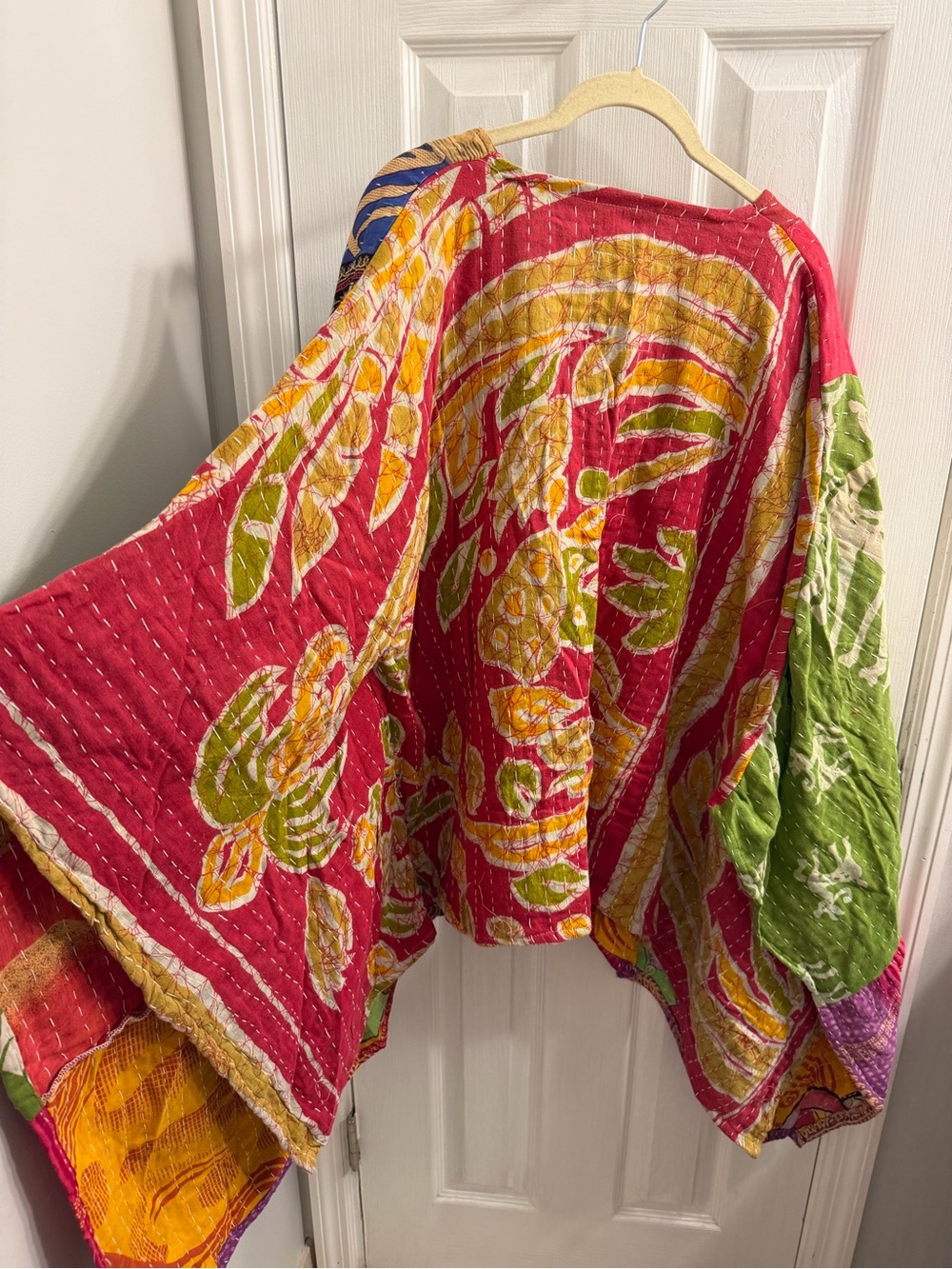 Kantha Poncho Top - Picture 5 of 6